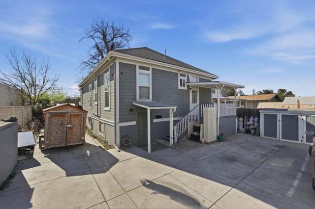 1090 S 7th Street, San Jose, CA 95112