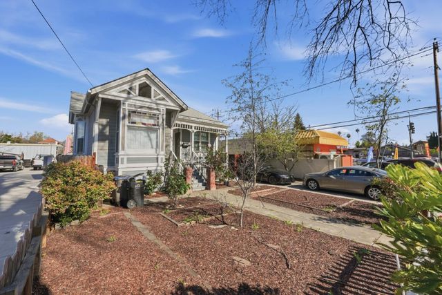 1090 S 7th Street, San Jose, CA 95112