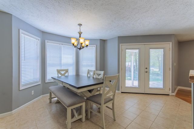 130 GLEN DR, Selmer, TN 38375
