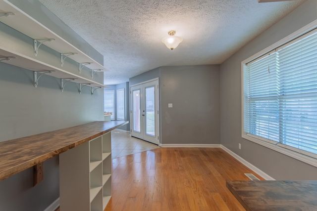 130 GLEN DR, Selmer, TN 38375