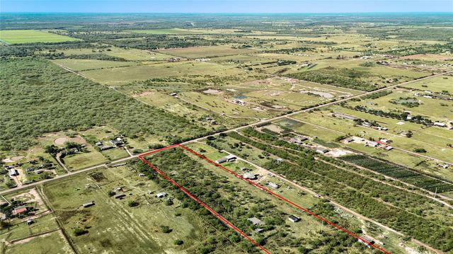 10742-10828 Kerr Rd, Hempstead, TX 77445