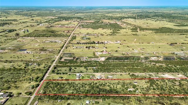 10742-10828 Kerr Rd, Hempstead, TX 77445