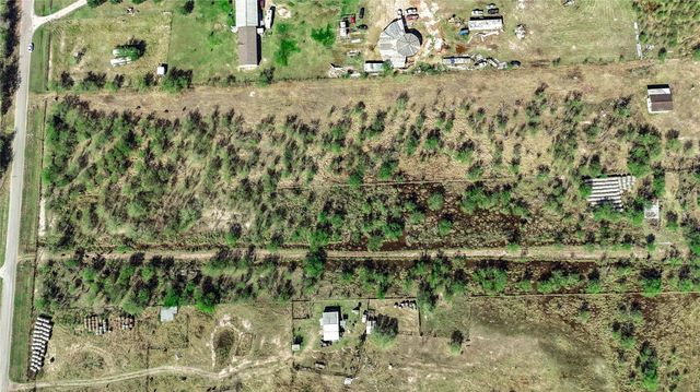 10742-10828 Kerr Rd, Hempstead, TX 77445