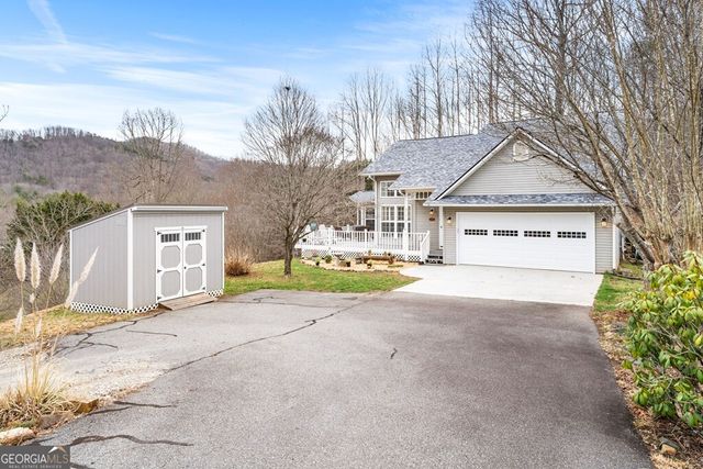 295 White Oak Drive, Warne, NC 28909