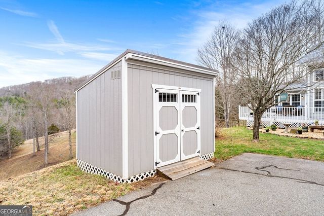 295 White Oak Drive, Warne, NC 28909