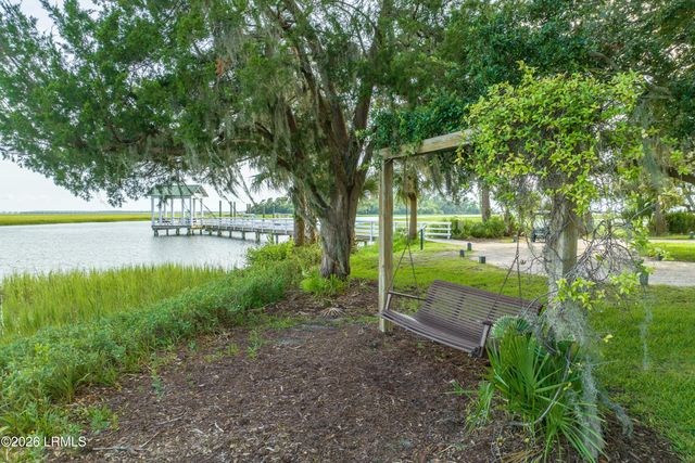 44 Oak Pond Passage, Beaufort, SC 29906