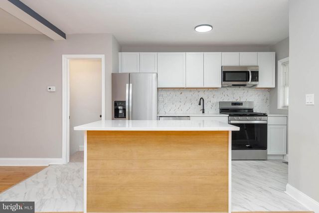 209 MOUNT HOLLY ST, Baltimore, MD 21229