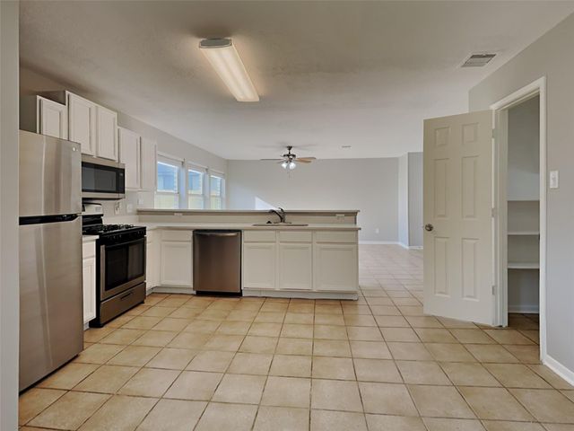 19722 Waterflower Drive, Tomball, TX 77375