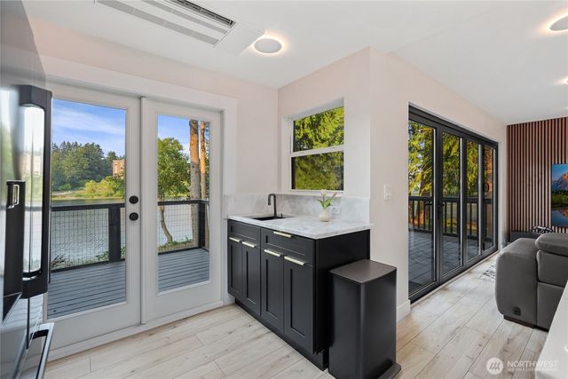 13202 Bitter Place N, Seattle, WA 98133