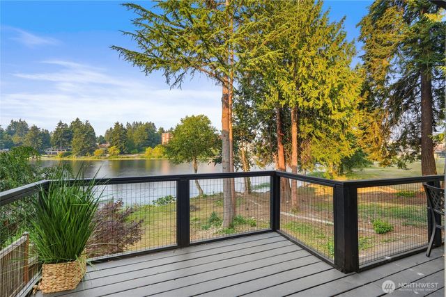 13202 Bitter Place N, Seattle, WA 98133