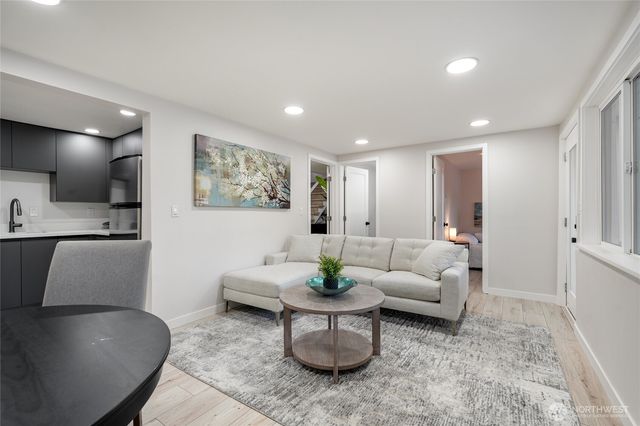 13202 Bitter Place N, Seattle, WA 98133