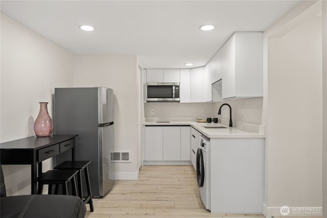13202 Bitter Place N, Seattle, WA 98133