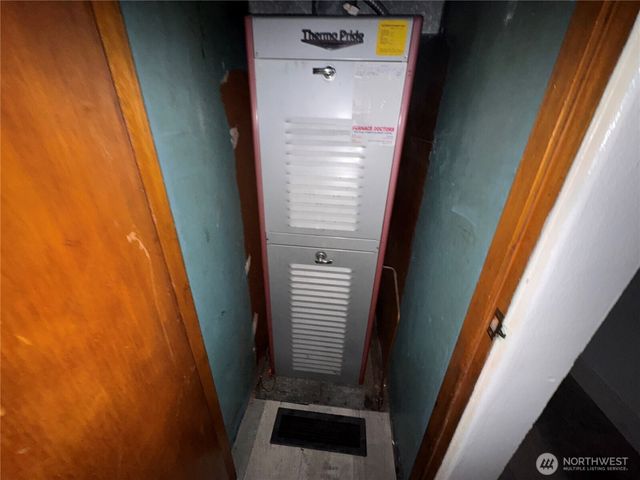 7221 S Warner Street, Tacoma, WA 98409