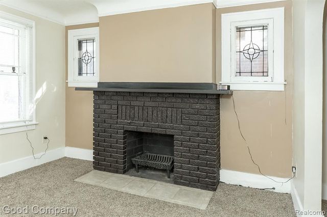 12123 Santa Rosa Drive, Detroit, MI 48204