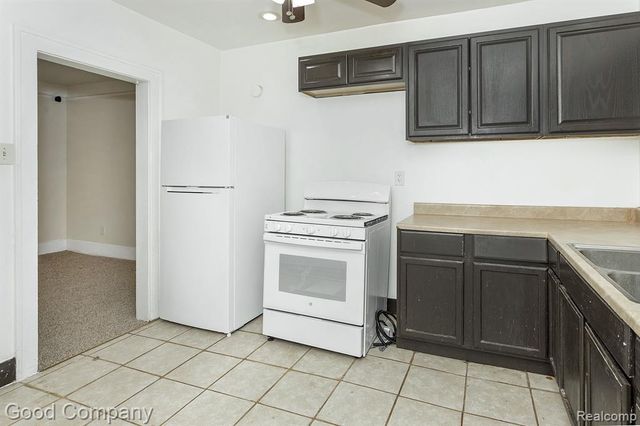 12123 Santa Rosa Drive, Detroit, MI 48204
