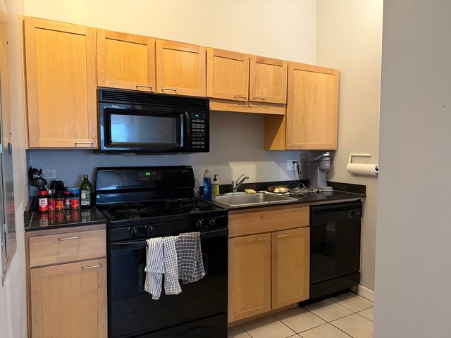 20 N STATE Street 801, Chicago, IL 60602