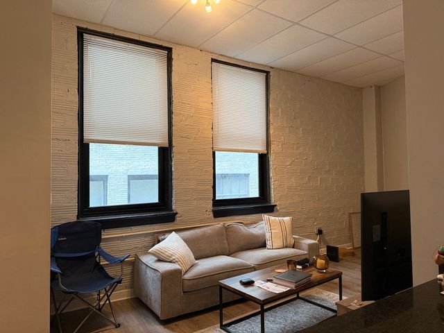20 N STATE Street 801, Chicago, IL 60602