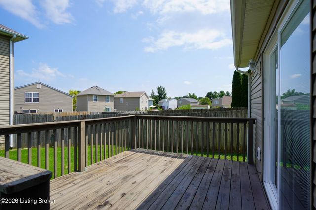 4105 Pacelli Pl, Louisville, KY 40245