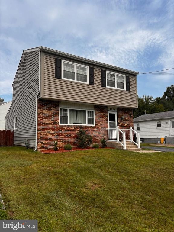8725 OSLER AVE, PENNSAUKEN, NJ 08109 — exterior