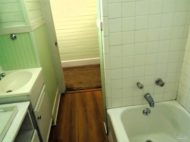 2612 W Blount St, Pensacola, FL 32505