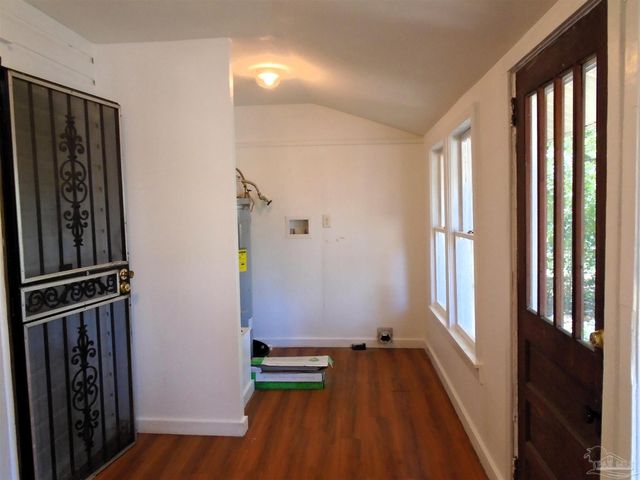 2612 W Blount St, Pensacola, FL 32505