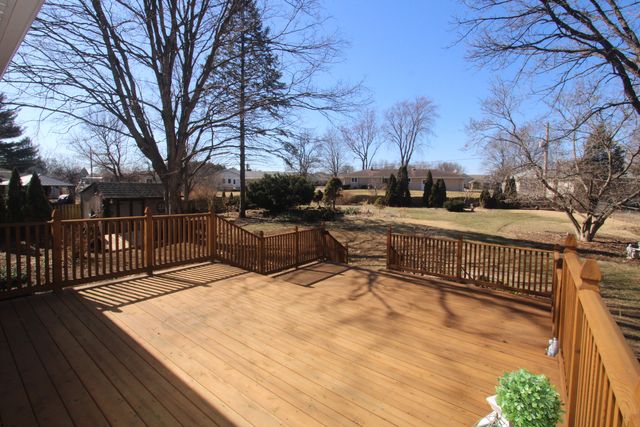 207 York Place, New Lenox, IL 60451