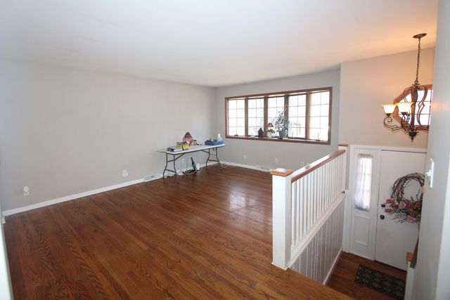 207 York Place, New Lenox, IL 60451