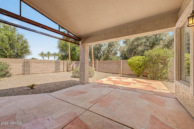 1046 N SAN BENITO Drive, Gilbert, AZ 85234