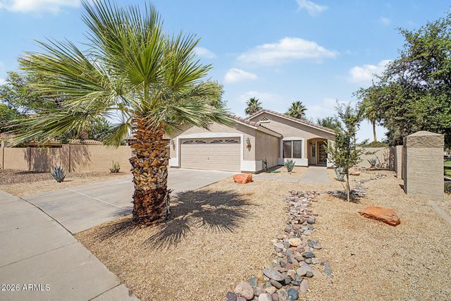 1046 N SAN BENITO Drive, Gilbert, AZ 85234
