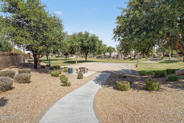 1046 N SAN BENITO Drive, Gilbert, AZ 85234