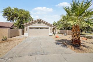 1046 N SAN BENITO Drive, Gilbert, AZ 85234