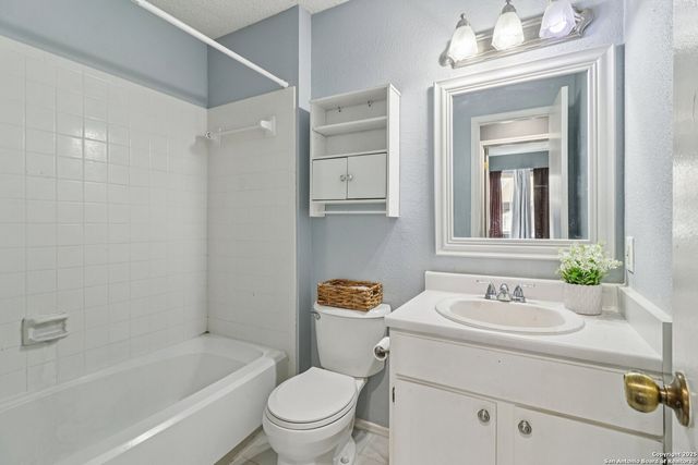 9334 Dover Ridge, San Antonio, TX 78250