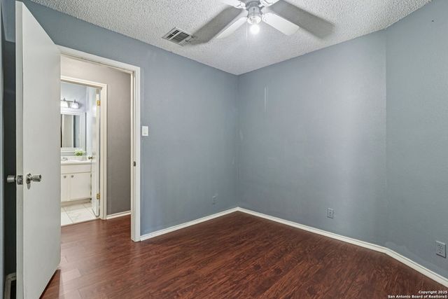 9334 Dover Ridge, San Antonio, TX 78250