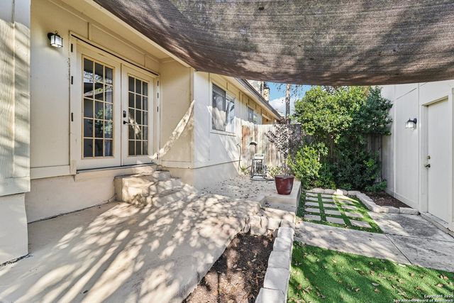 9334 Dover Ridge, San Antonio, TX 78250