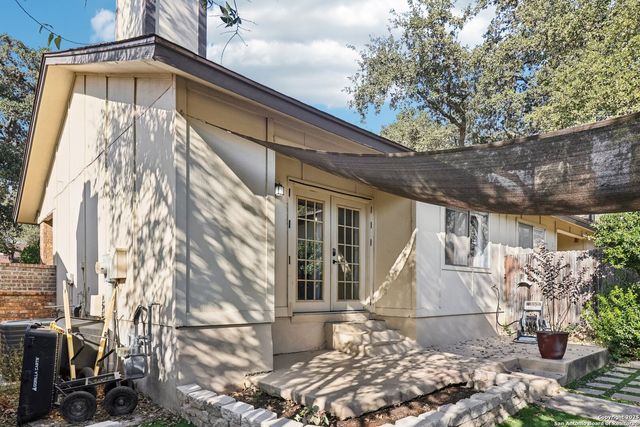 9334 Dover Ridge, San Antonio, TX 78250