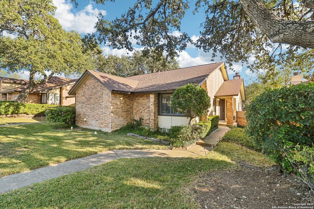 9334 Dover Ridge, San Antonio, TX 78250