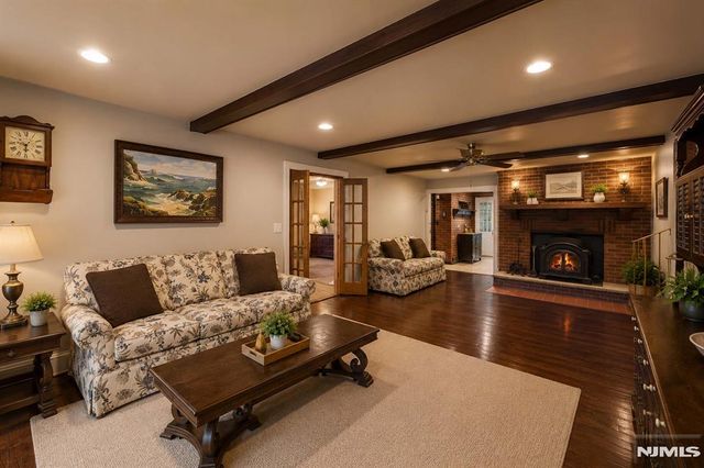 135 Skyline Lakes Drive, Ringwood, NJ 07456