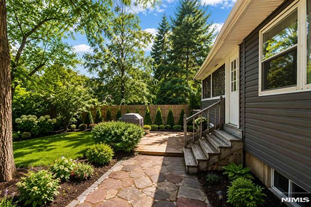 135 Skyline Lakes Drive, Ringwood, NJ 07456