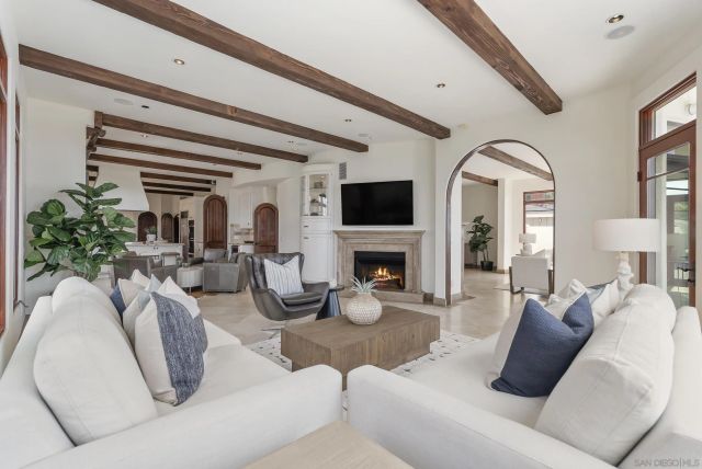 1745 Amalfi St, La Jolla, CA 92037