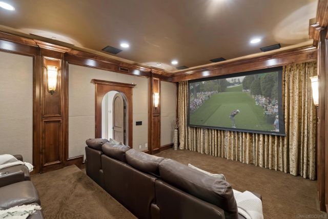 1745 Amalfi St, La Jolla, CA 92037