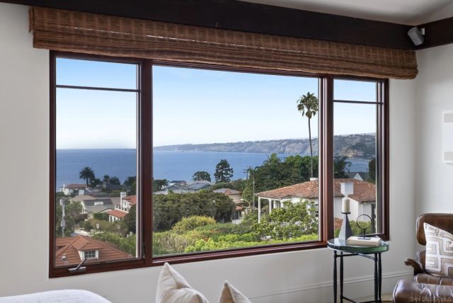 1745 Amalfi St, La Jolla, CA 92037