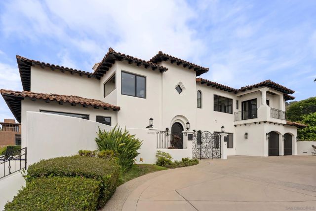 1745 Amalfi St, La Jolla, CA 92037