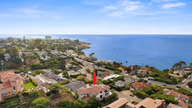 1745 Amalfi St, La Jolla, CA 92037