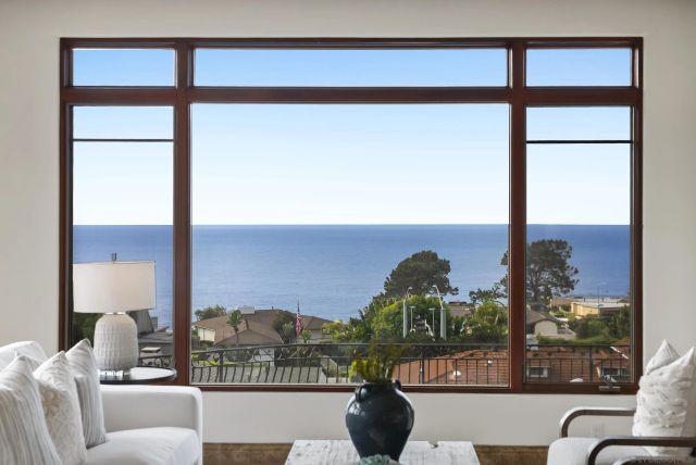 1745 Amalfi St, La Jolla, CA 92037