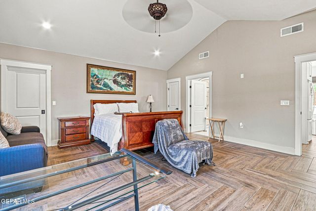 1500 Raynolds Street, El Paso, TX 79903
