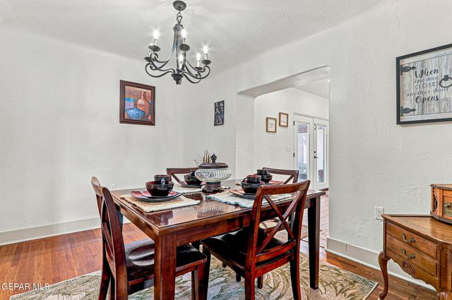 1500 Raynolds Street, El Paso, TX 79903