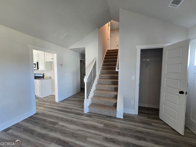 92 Armstrong Drive 87, Mansfield, GA 30055