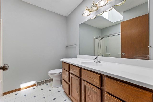 7258 Countryside COURT, Franklin, WI 53132
