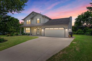 7258 Countryside COURT, Franklin, WI 53132