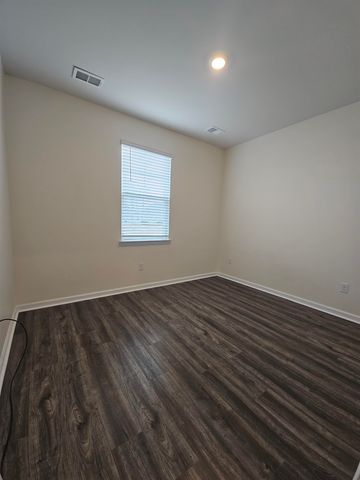 304 Forestbrook Cove Circle, Myrtle Beach, SC 29588